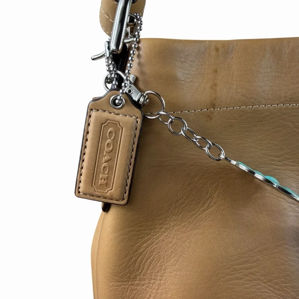 Coach Vintage Large Tan Brown Leather Classic Shoulder Satchel Purse Bag Charms